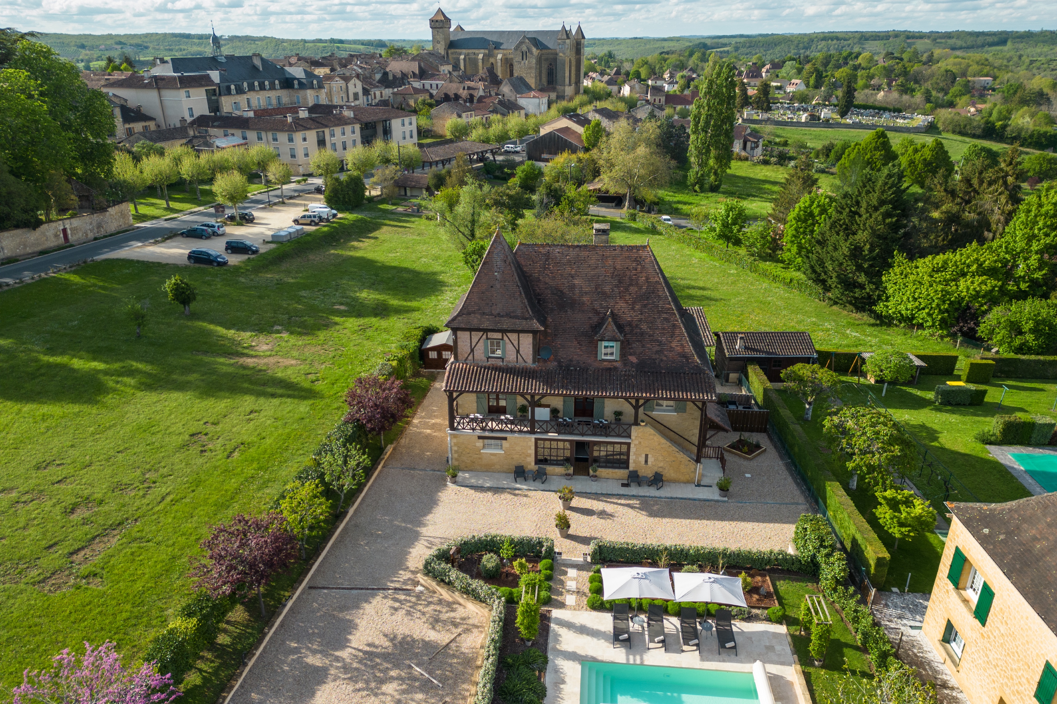 Ons Eerste Seizoen bij Maison de Beaumont